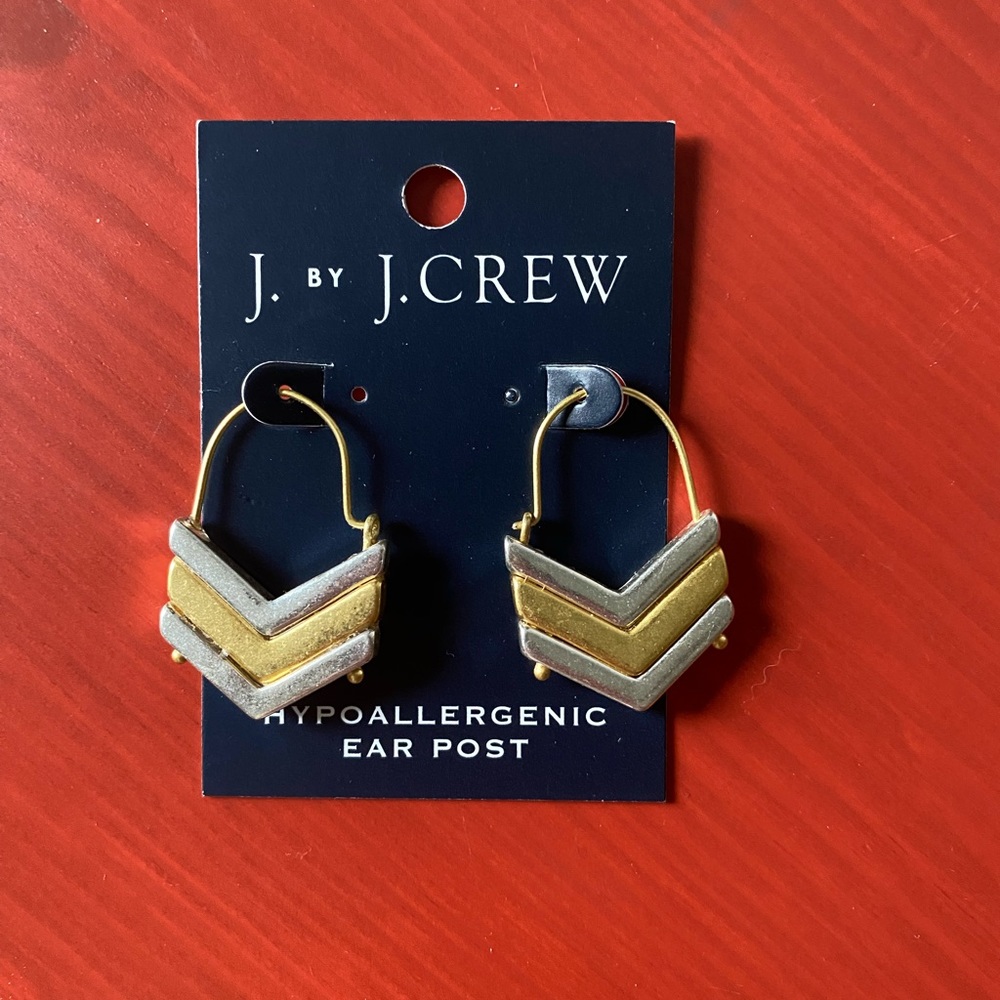 Gold and Silver earring in chevron shape